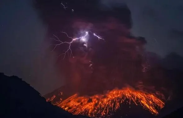 日本火山爆发最新情况2022日本会消失吗(日本火山爆发是真让吗)-第18张图片-万福百科