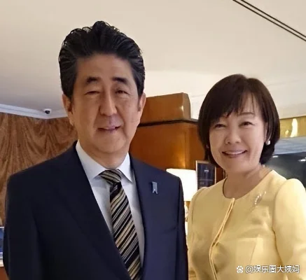 安倍晋三与妻子安倍昭惠结婚三十多年,为何一直没有生儿育女?-第15张图片-万福百科