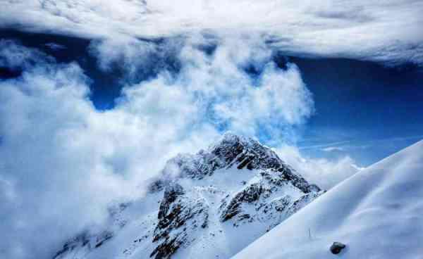 从丽江去泸沽湖绕过玉龙雪山风景区怎么走(玉龙雪山云平坝风景区海拔?)-第1张图片-万福百科