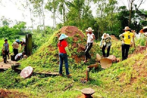 清明节有什么禁忌和规矩(清明节烧纸有哪些规矩和禁忌)-第3张图片-万福百科