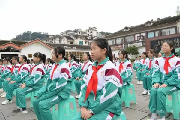 开学之一课直播在哪里看(开学之一课是不是直播)-第8张图片-万福百科