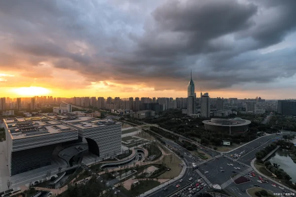 世界上最恐怖的话(揭秘世界上最恐怖的毕业照 日本一张恐怖的毕业照)-第13张图片-万福百科