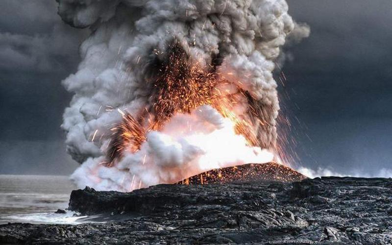 活火山什么意思 活火山爆发，千里外都能感受到的巨大威力-第1张图片-万福百科