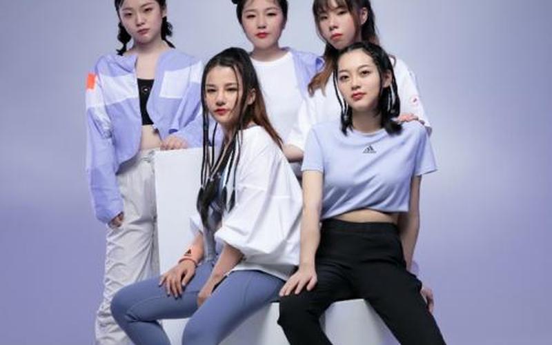 lgd-girls-LGD女子战队：电竞巅峰纷争-第1张图片-万福百科