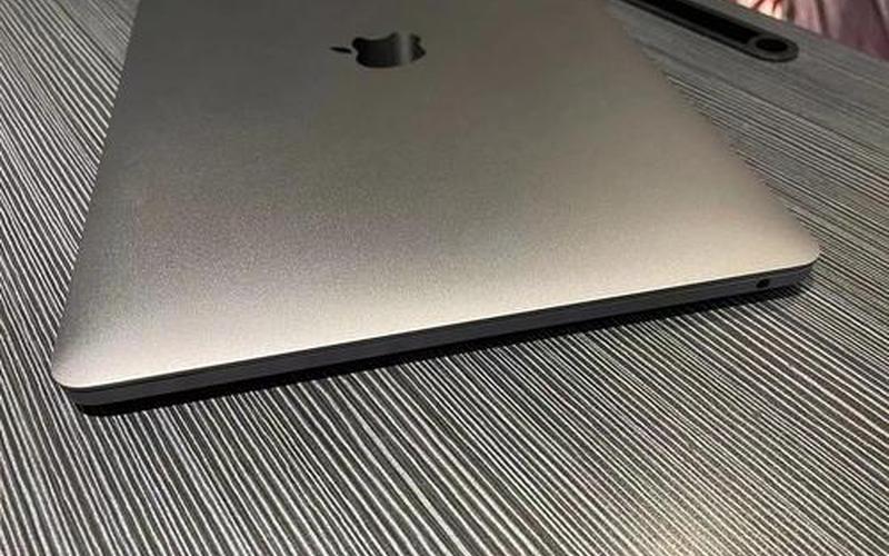 18-19macbookpro(18-19款MacBook Pro：全新升级，性能更强劲)-第1张图片-万福百科